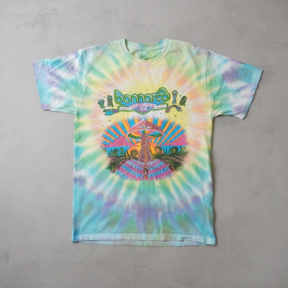 Bonnaroo 2014 Music Festival T-Shirt Medium Mens Tie Dye Mushroom Graphic Tee